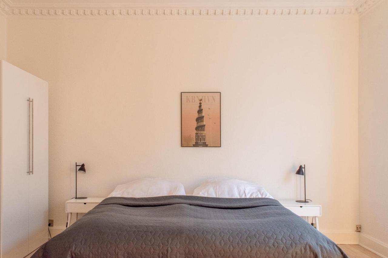 Bright And Spacious Apartment In Downtown Arhus Bagian luar foto